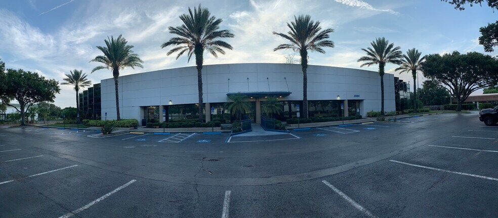 More Photos Of 3504 Cragmont Dr, Tampa Office For Lease