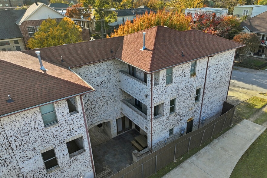 More Photos Of 5100 Mission Ave, Dallas Apartments For Sale