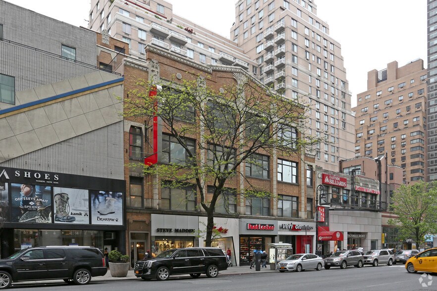 More Photos Of 157 E 86th St, New York Office For Sale