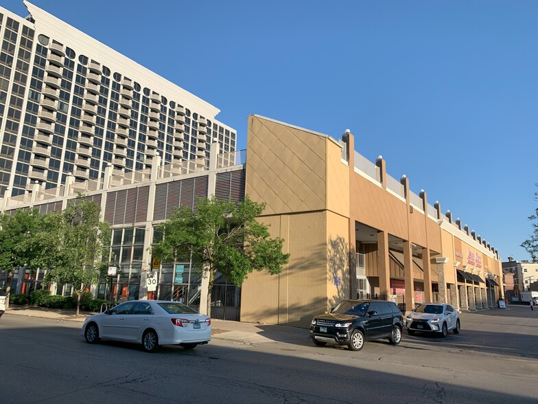More Photos Of 4407 N Hazel St, Chicago Apartments For Lease