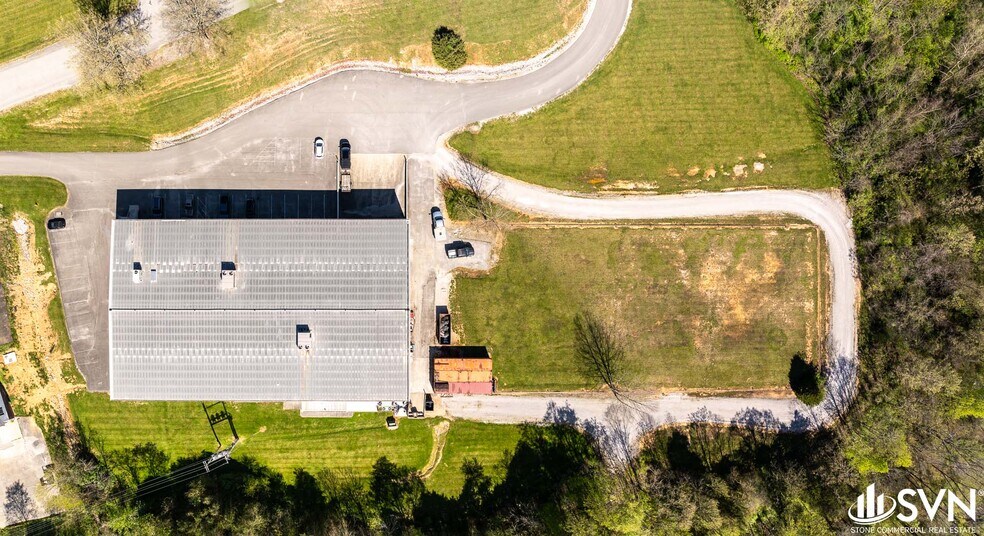 More Photos Of 95 Industrial Park Rd, Mount Vernon Distribution For Sale