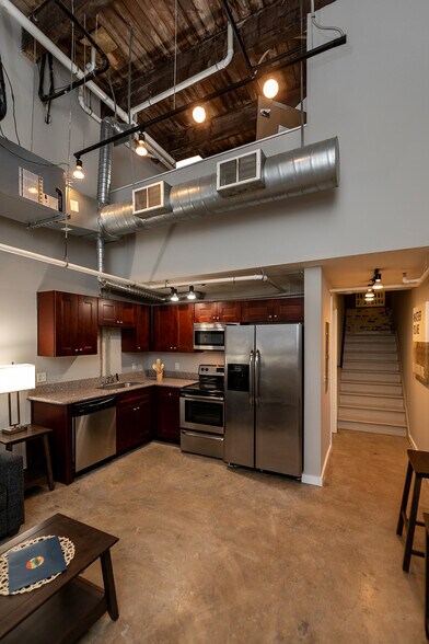 More Photos Of 345 S Front St, Memphis Apartments For Sale