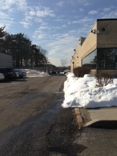 More Photos Of 180 Adams Ave, Hauppauge Flex For Lease