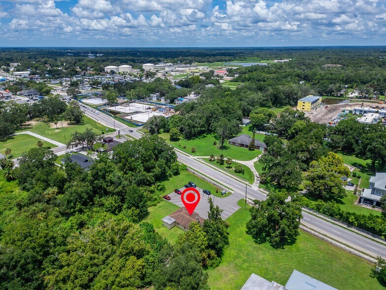 More Photos Of 1205 W Baker St, Plant City Medical For Sale