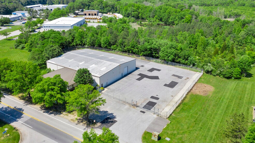 More Photos Of 1000 1st State Blvd, Wilmington Warehouse For Lease