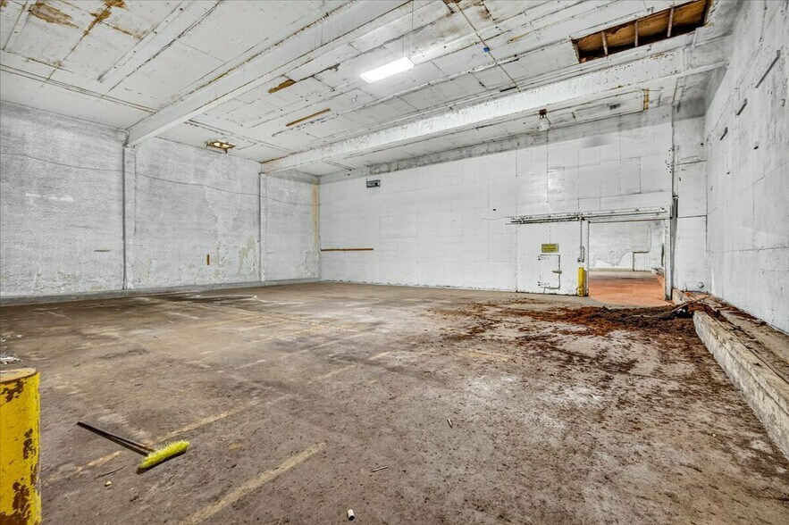 More Photos Of 23745 Avenue 112, Porterville Refrigeration Cold Storage For Sale