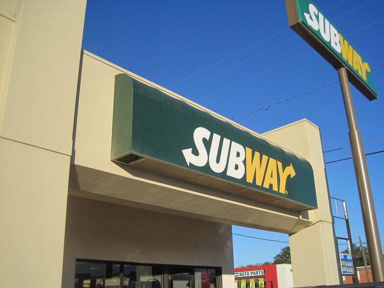 Primary Photo Of 600-608 E Broadway St, Sweetwater Unknown For Lease