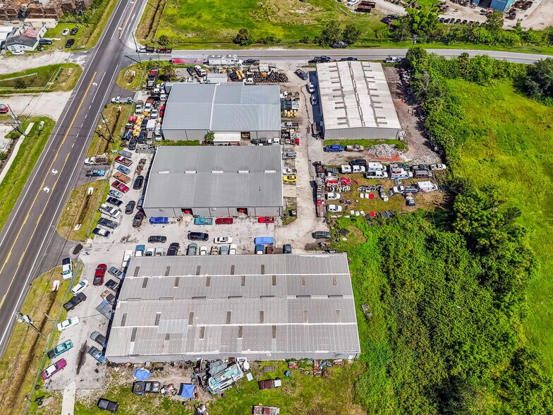 More Photos Of 1710 Turkey Creek Rd, Plant City Warehouse For Lease