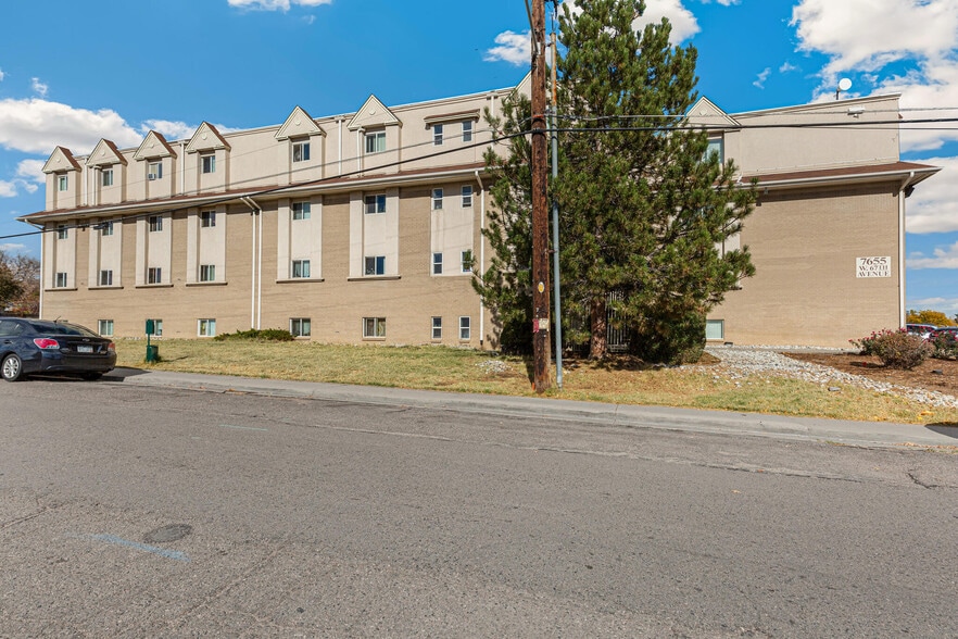 More Photos Of 7655 W 67th Ave, Arvada Apartments For Sale
