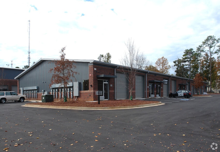 More Photos Of 1815 Hembree Rd, Alpharetta Unknown For Lease