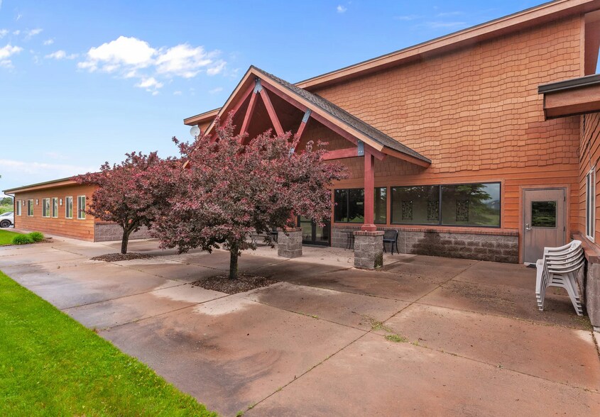 More Photos Of 6701 N Idaho Rd, Newman Lake Lodge Meeting Hall For Sale