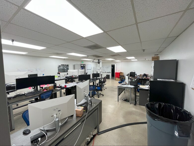 More Photos Of 555 Alter St, Broomfield Service For Lease