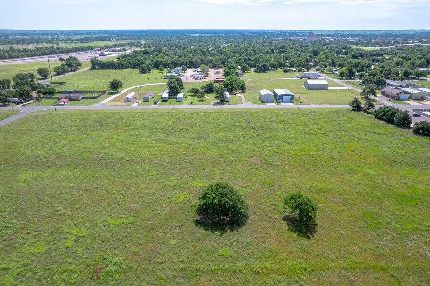 More Photos Of Jackson Ave and 22nd St, Woodward Land For Sale