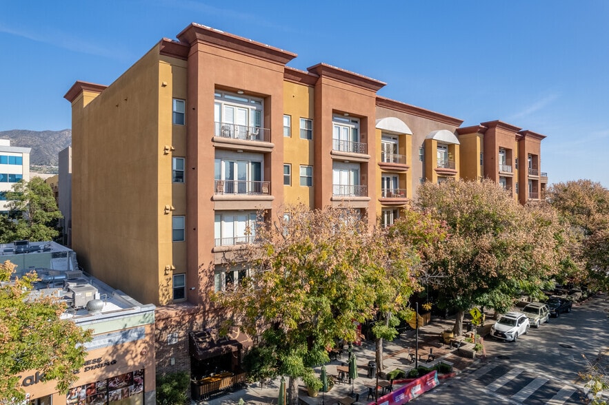 More Photos Of 150 S San Fernando Blvd, Burbank Apartments For Lease