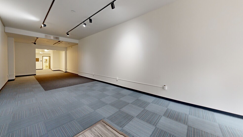 Primary Photo Of 108-114 E State St, Ithaca Apartments For Lease