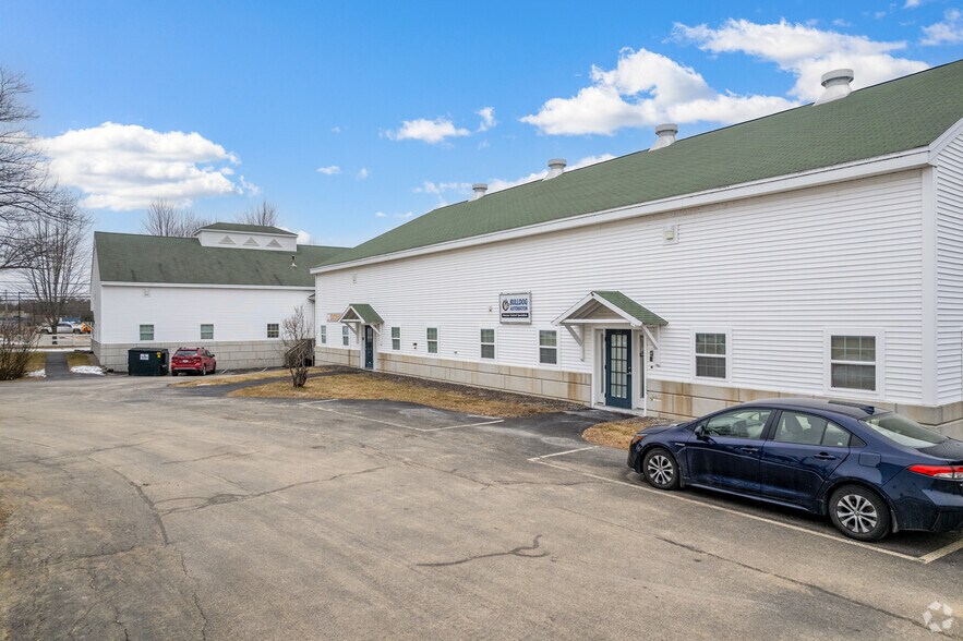 More Photos Of 655 Riverside St, Portland Warehouse For Lease