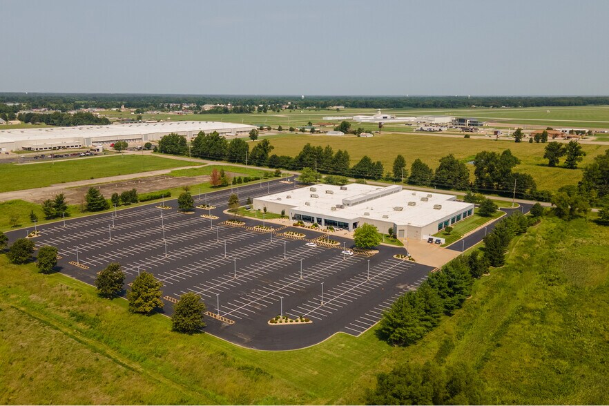More Photos Of 5001 Meadowland Pky, Marion Office For Sale