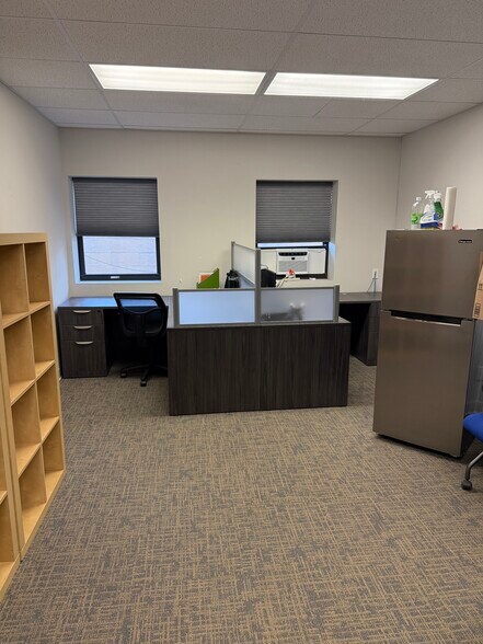 More Photos Of 3330 park Ave, Wantagh Office For Lease