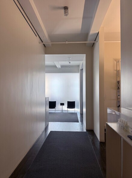 More Photos Of 117 E 24th St, New York Office Residential For Lease