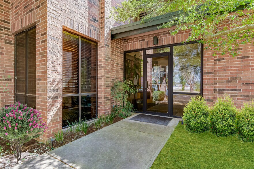 More Photos Of 13066 Research Hwy 183 Blvd, Austin Medical For Sale