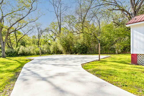 More Photos Of 450 S Oak St, Jackson Storefront Retail Office For Sale