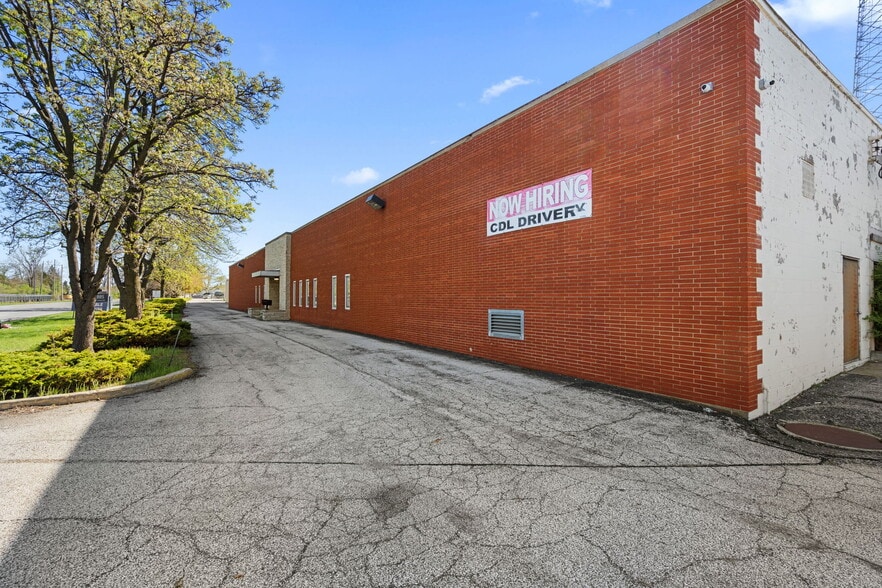 Primary Photo Of 700 W Michigan Blvd, Michigan City Warehouse For Sale
