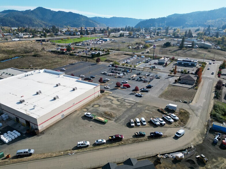 More Photos Of 324 Dakota st, Sutherlin Land For Sale