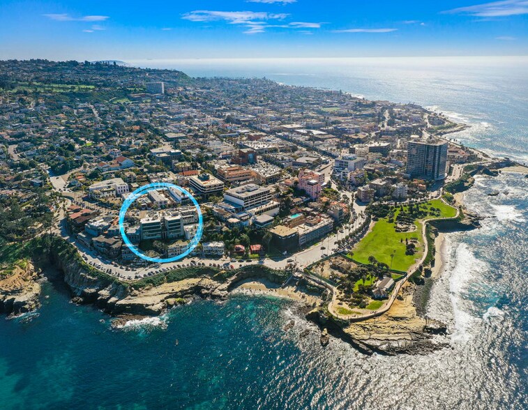 More Photos Of 1250 Prospect St, La Jolla General Retail For Lease