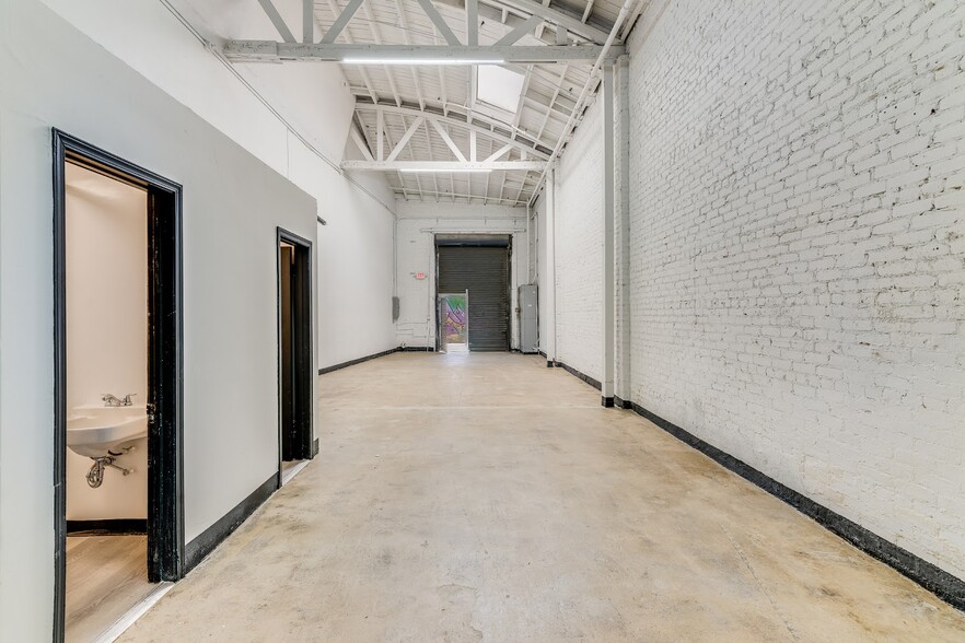 More Photos Of 2023-2043 S Santa Fe Ave, Los Angeles Unknown For Lease