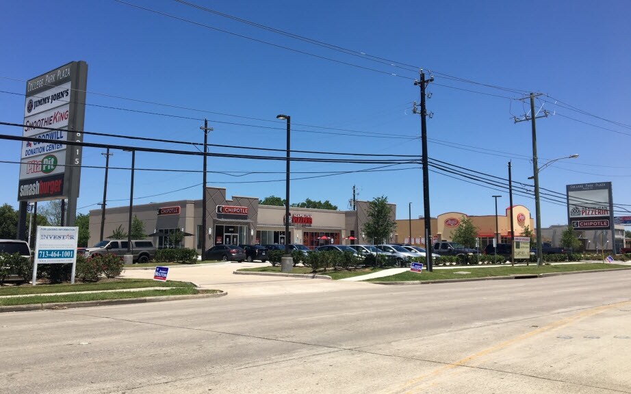 More Photos Of 8035 Spencer Hwy, Deer Park General Retail For Sale