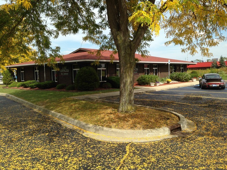 More Photos Of 9459 Lapeer Rd, Davison Office For Lease