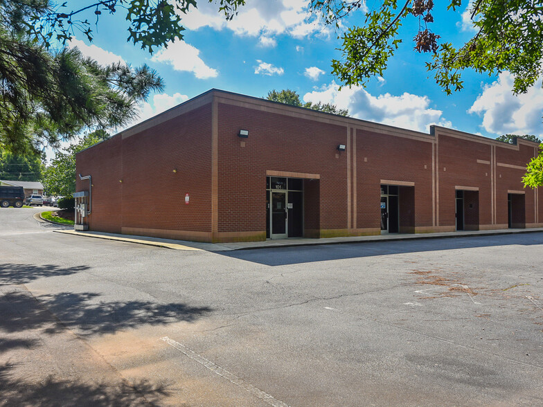 Primary Photo Of 3809 Frazier Dr, Raleigh Light Manufacturing For Sale