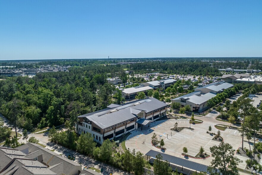 More Photos Of 26424 Strake, The Woodlands Medical For Lease