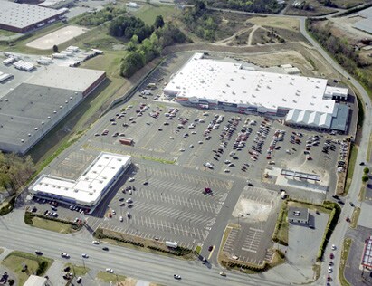 More Photos Of 3023 Wade Hampton Blvd, Taylors Freestanding For Lease