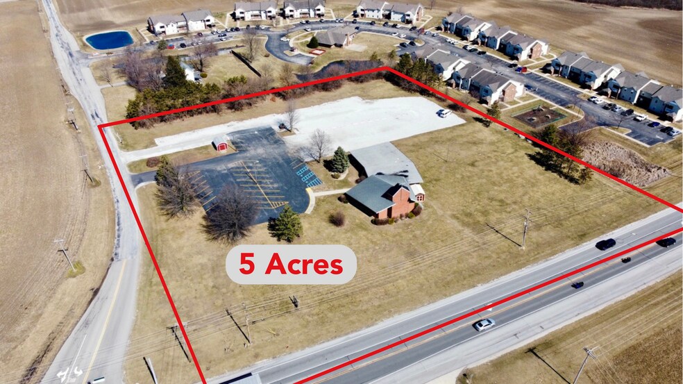 More Photos Of 2015 E Main St, Gas City Flex For Sale