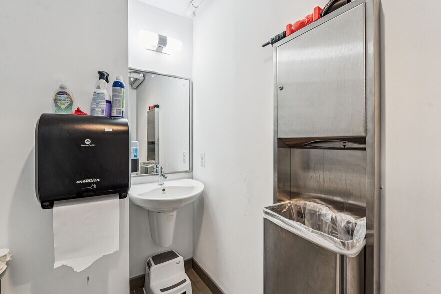 More Photos Of ,  Unknown For Sale