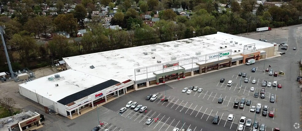 More Photos Of 441-449 E Belt Rd, Richmond Unknown For Lease