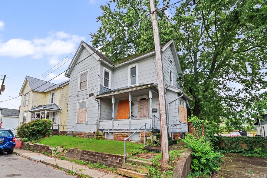 More Photos Of 187 Penn Ave, Mansfield Multifamily For Sale
