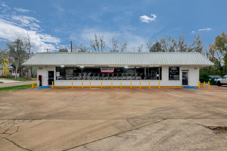 More Photos Of ,  General Retail For Sale