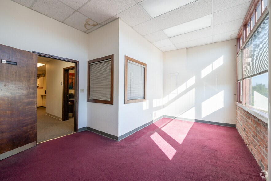 More Photos Of 531-537 Main St, Martinez Office For Lease