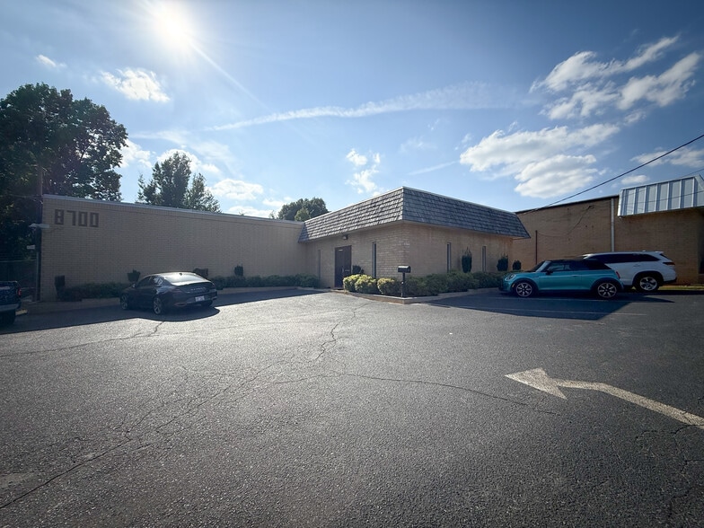 Primary Photo Of 8700 Monroe Rd, Charlotte Warehouse For Lease