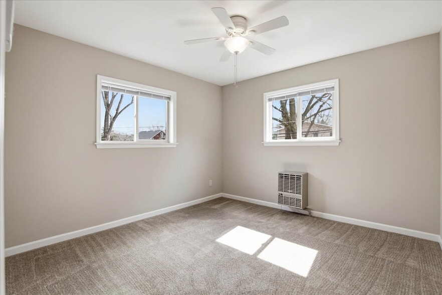 More Photos Of 115 S 24th St, Camp Hill Multifamily For Sale