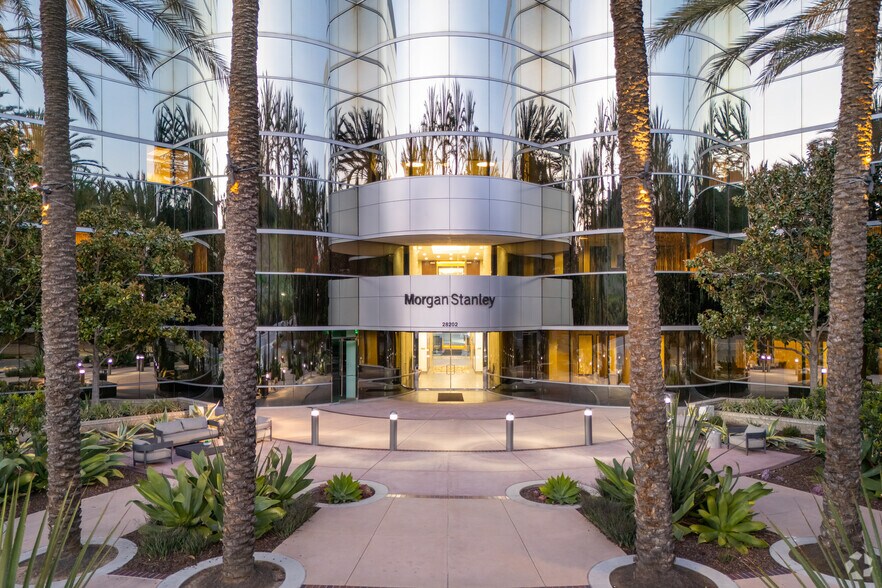 More Photos Of 28202 Cabot Rd, Laguna Niguel Office For Lease