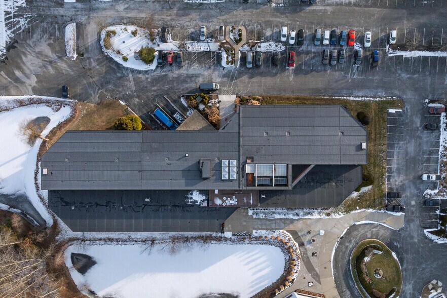 More Photos Of 120 Turnpike Rd, Southborough Office For Sale