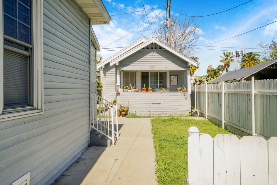 More Photos Of 515 E 21st St, Los Angeles Apartments For Sale