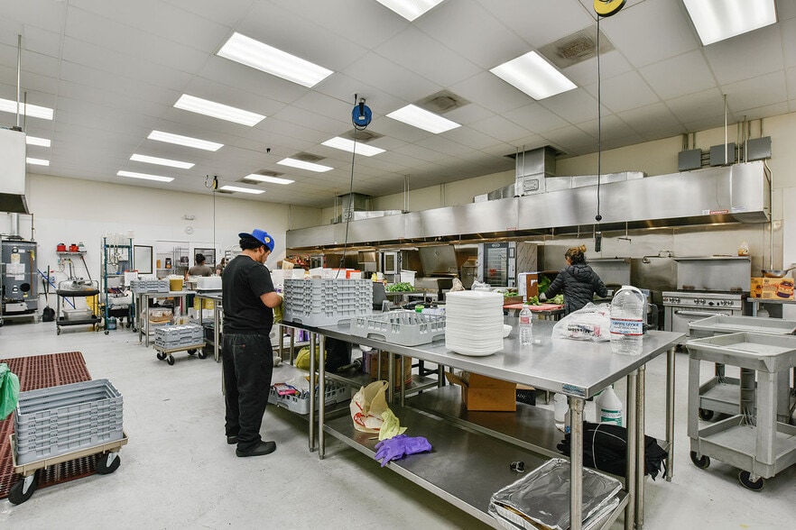 More Photos Of 1409 Egbert Ave, San Francisco Industrial For Lease