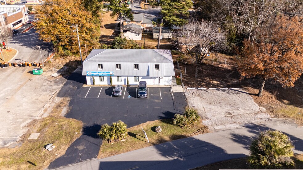 More Photos Of 123 Lawand Dr, Columbia Office Residential For Sale