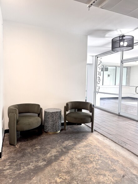 More Photos Of 1800 Jonesboro Rd SE, Atlanta Loft Creative Space For Lease