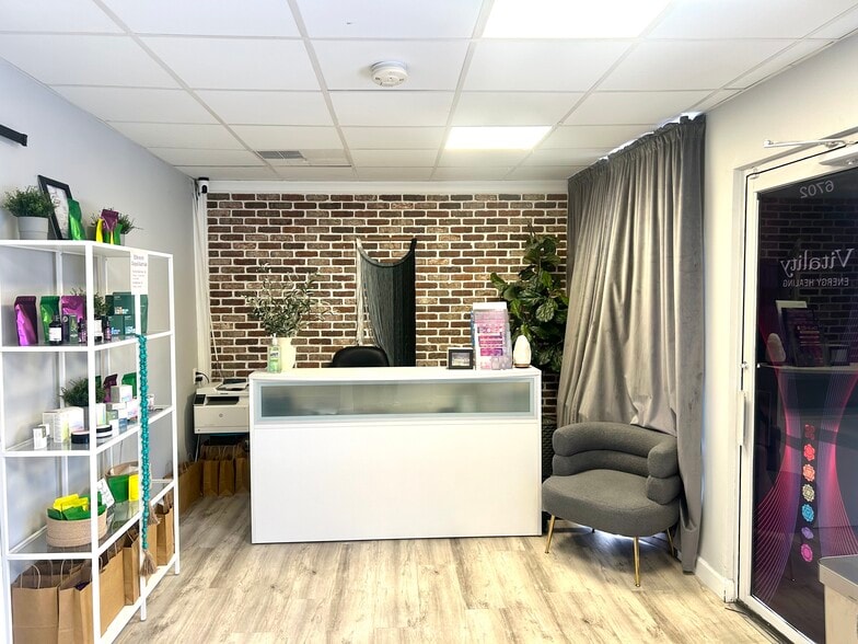 More Photos Of 6702 Bergenline Ave, West New York Storefront Retail Office For Sale