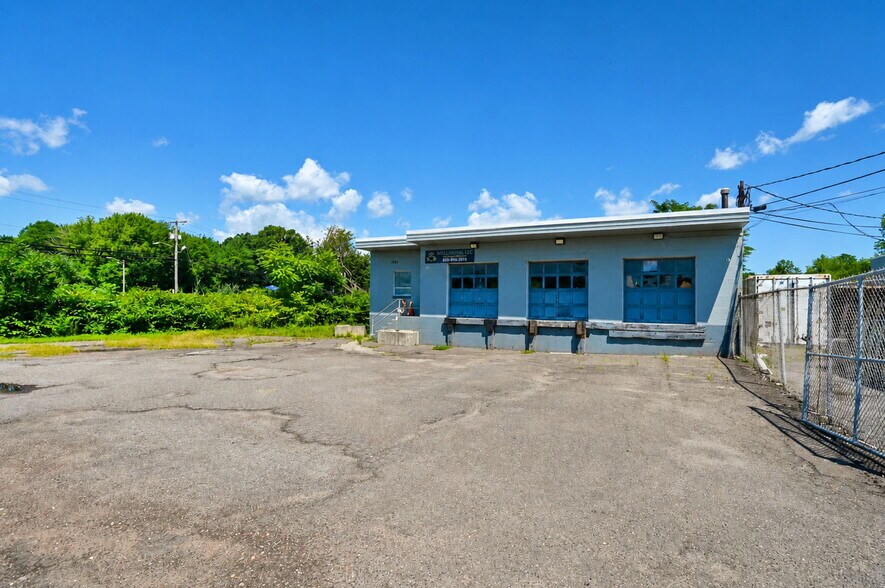 More Photos Of 1510 John Fitch Blvd, South Windsor Refrigeration Cold Storage For Lease